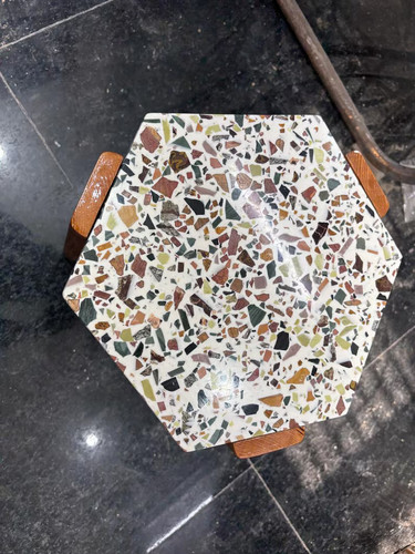 Small height terrazzo corner - height,